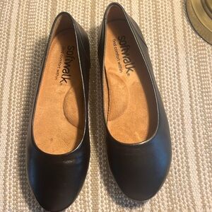 Softwalk Women’s Shiraz Flat Size 6.5